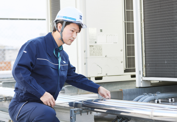 働く従業員の写真